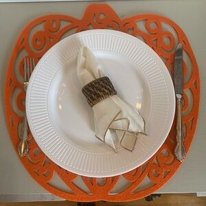 Charming Set Of 4 Intricate Cutout Felt Festive Halloween Harvest Placemats